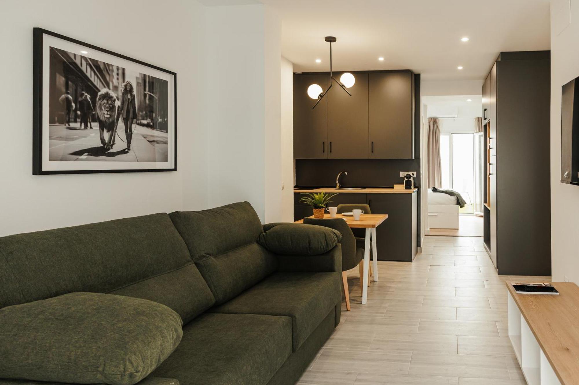 Astuto 21 Suites - Adults Only Херес де ла Фронтера Екстериор снимка