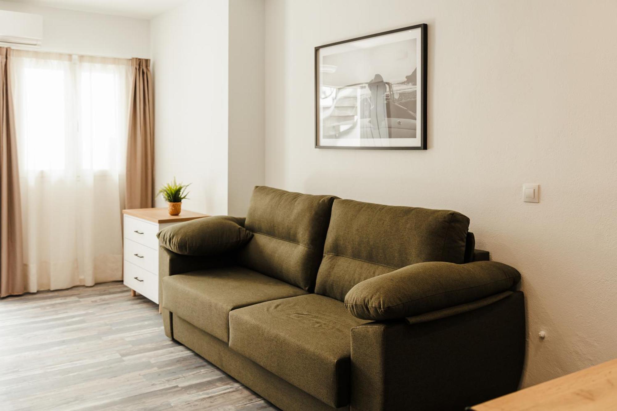 Astuto 21 Suites - Adults Only Херес де ла Фронтера Екстериор снимка